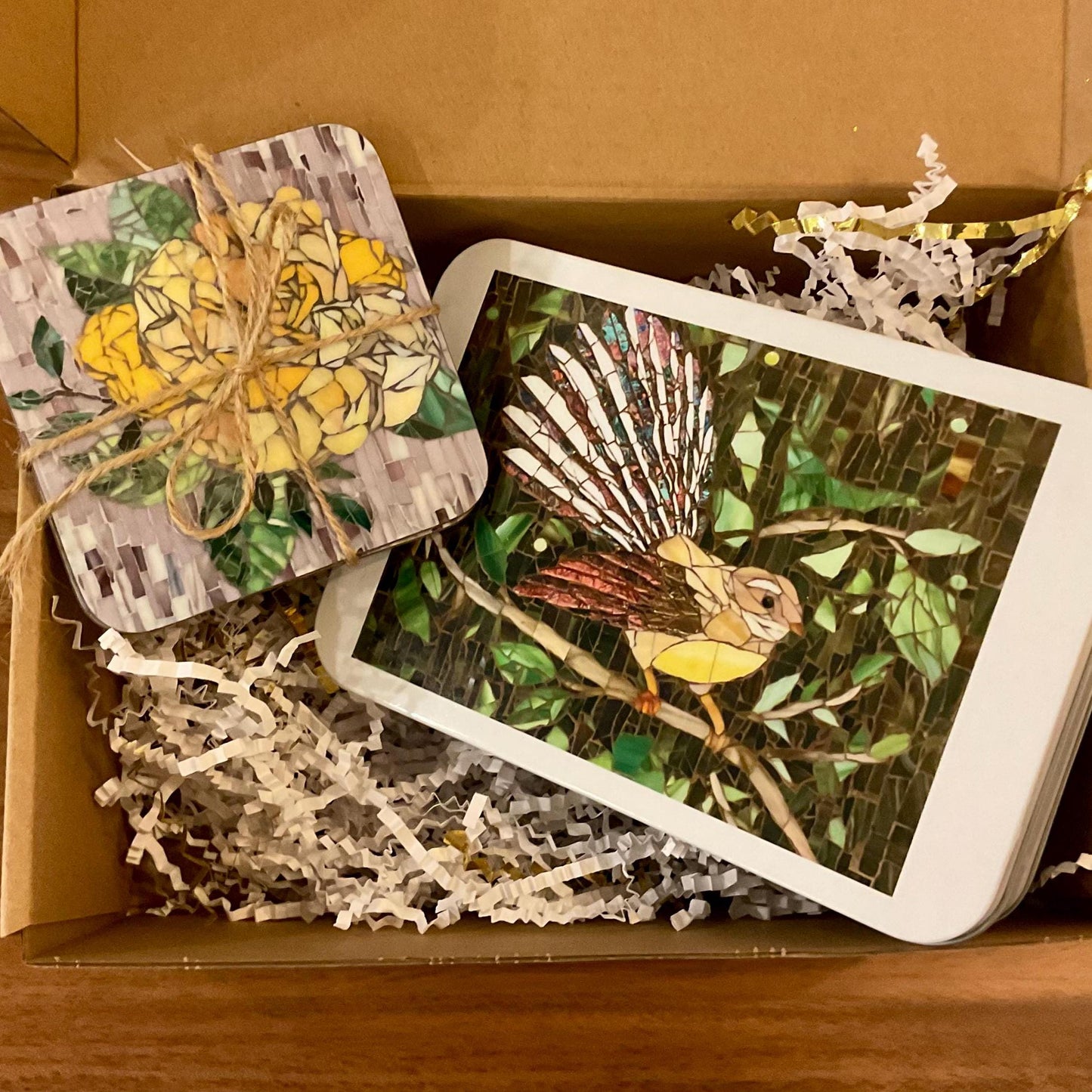 Cozy Gift Box with Rose Blanket, Fantail Bird Puzzle, and Coaster Set